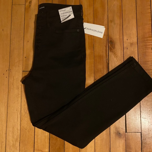 High Rise Calvin Klein Jeans - Picture 3 of 7